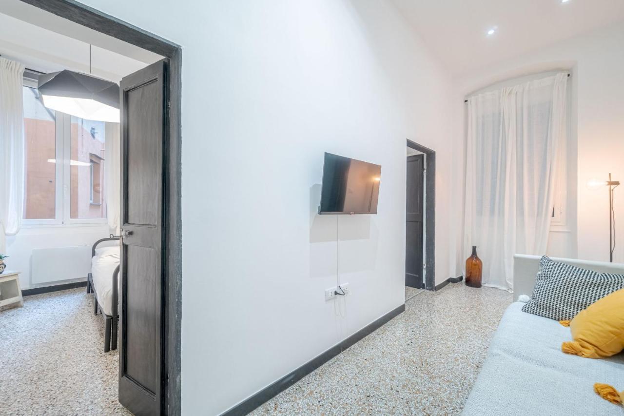 Central & Lovely Apartment In Genova - Netflix! Buitenkant foto